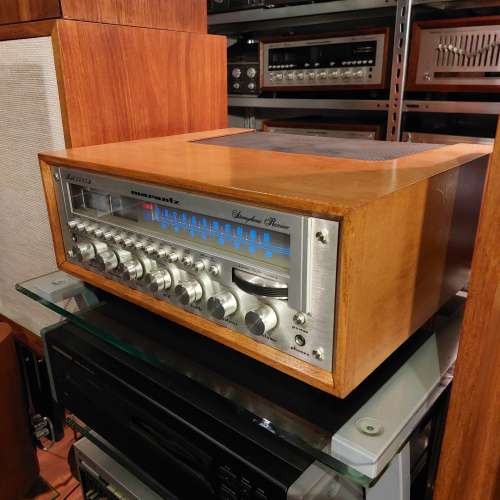 MARANTZ 2285 B Receiver Bolide Japan 1976 im woodcase